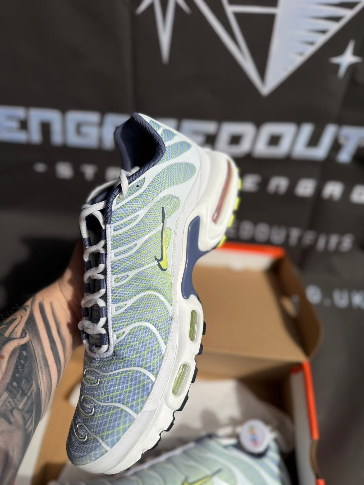 Nike Air Max Plus TN Pebble Grey Lime UK 10