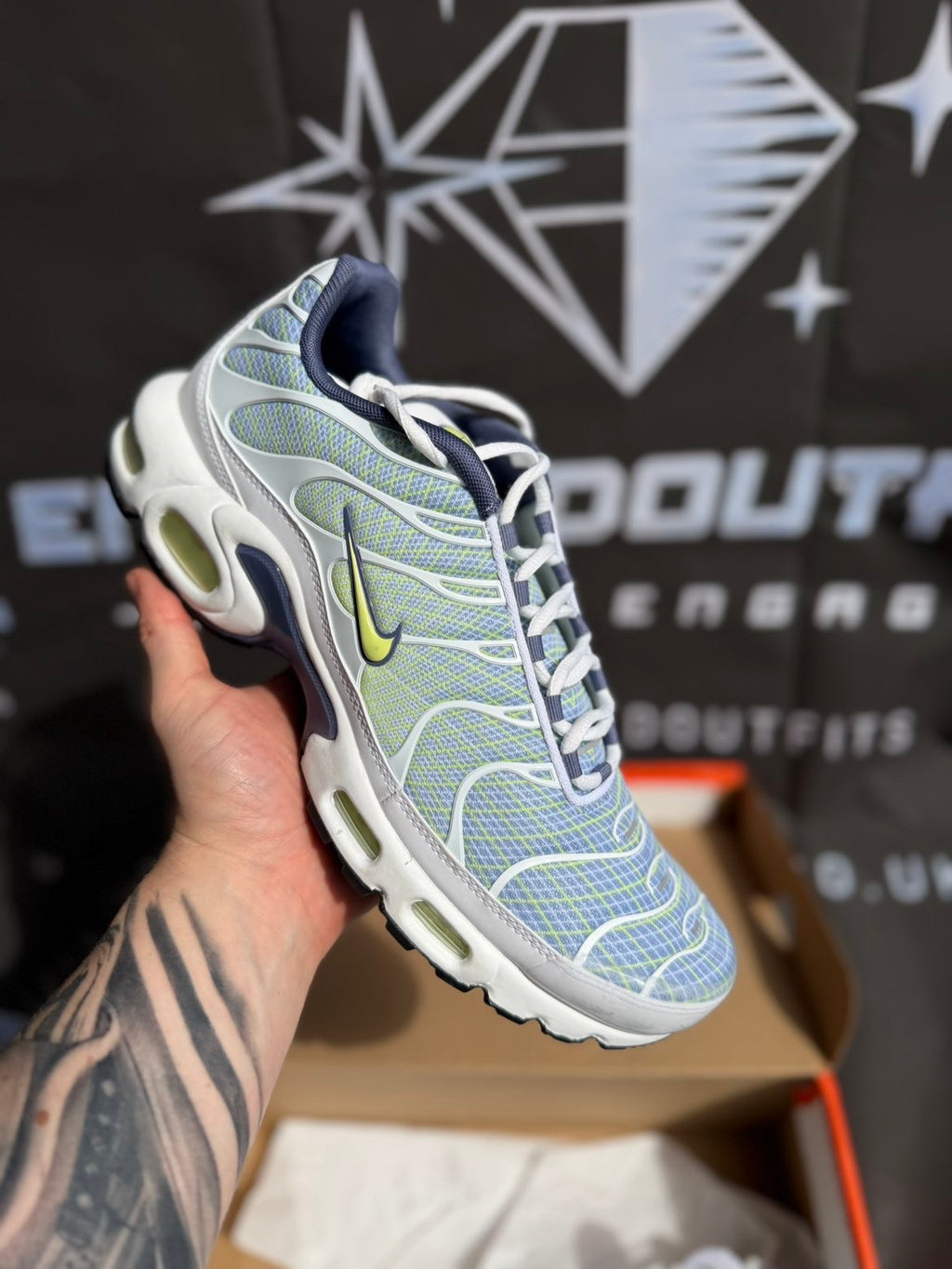 Nike Air Max Plus TN Pebble Grey Lime UK 10