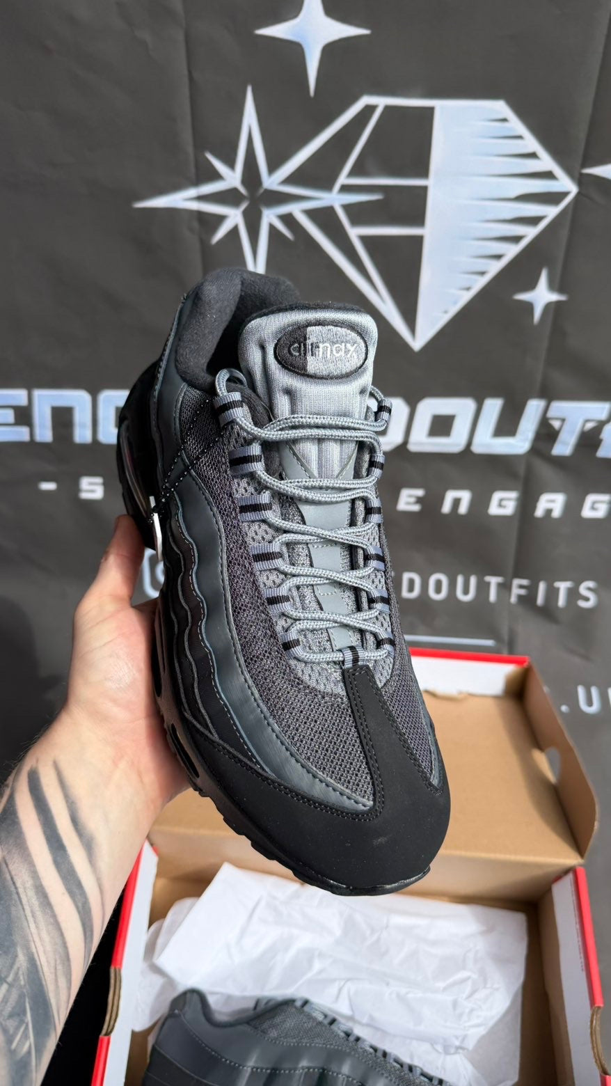 Nike Air Max 95 Triple Black UK 9