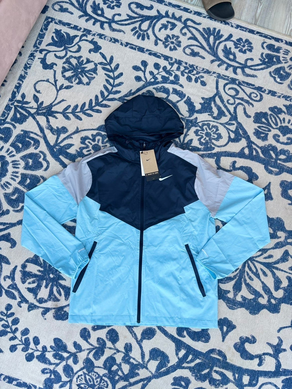 Nike Windrunner Jacket Blue/Navy – Size S