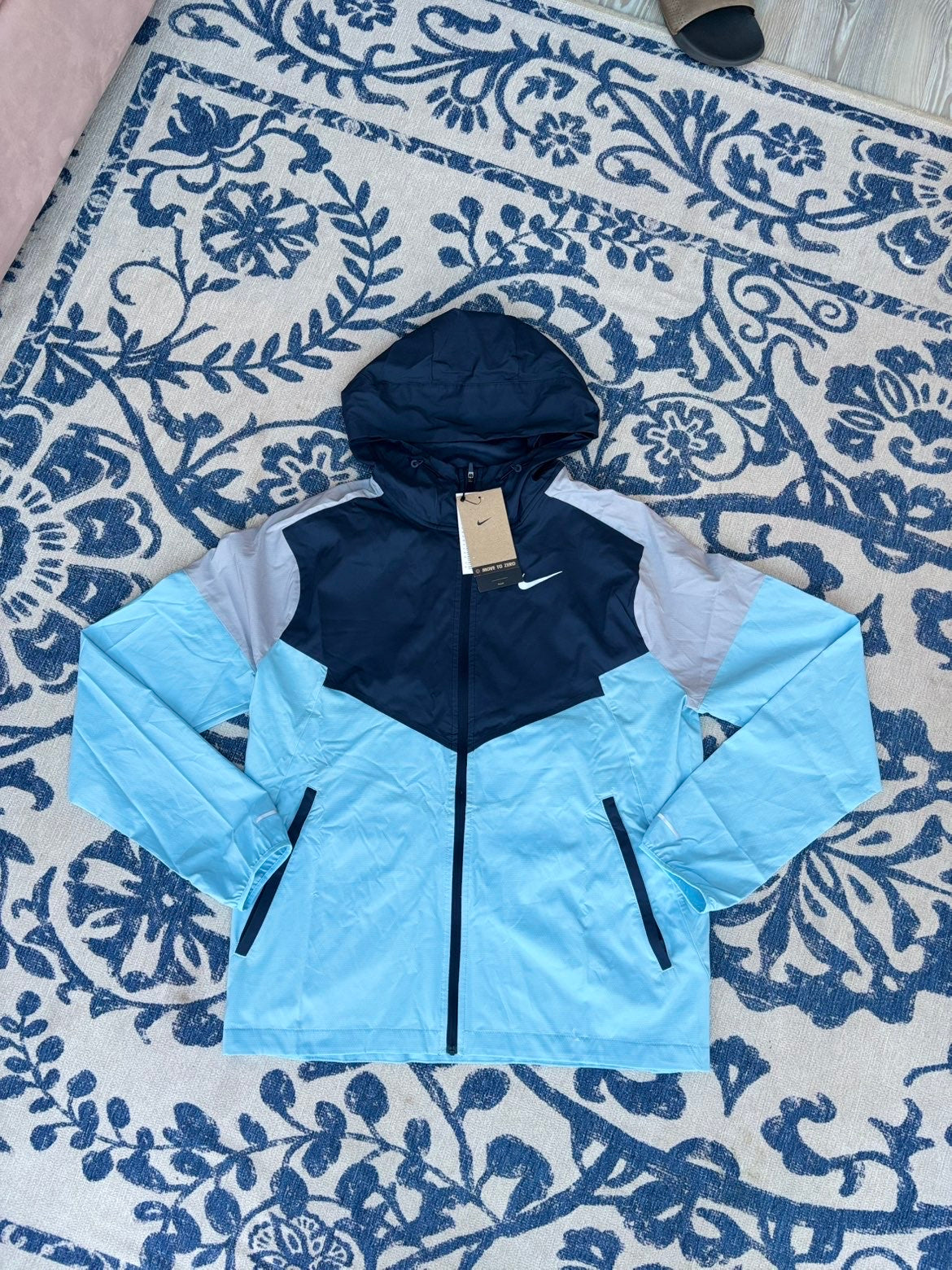 Nike Windrunner Jacket Blue/Navy – Size S