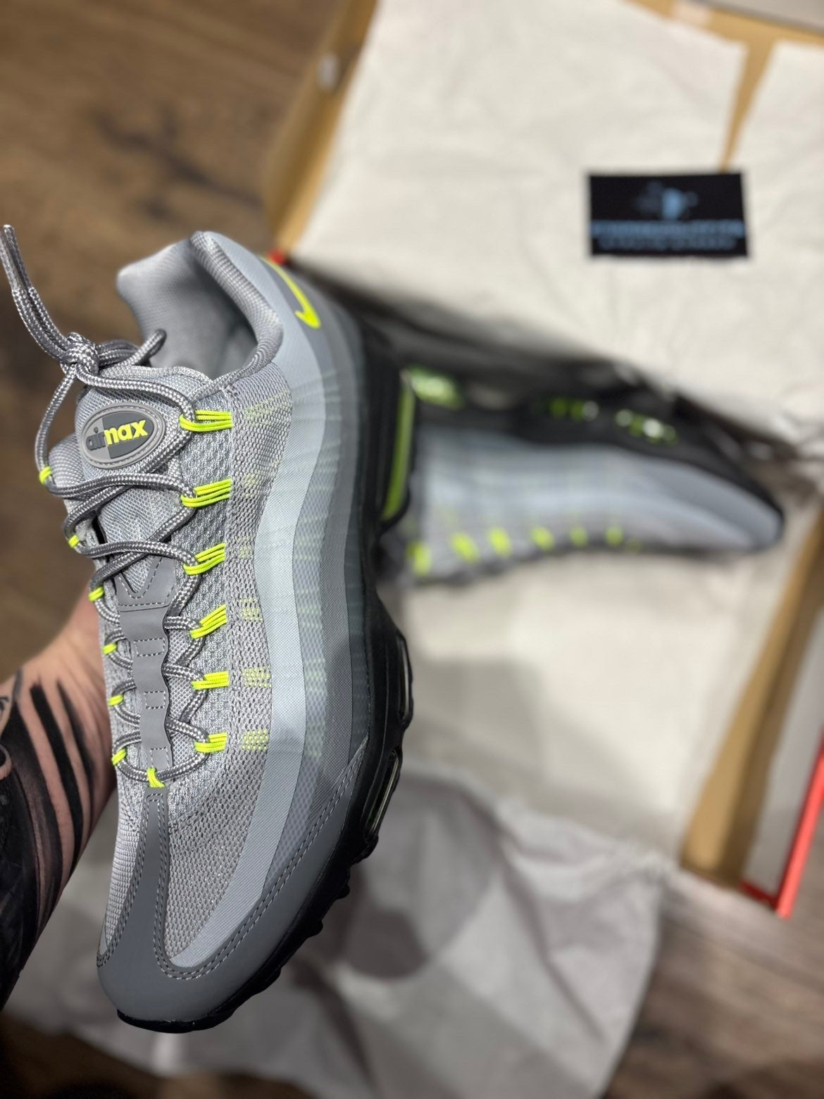 Nike Air Max 95 Grey Volt - UK 9 - Brand New