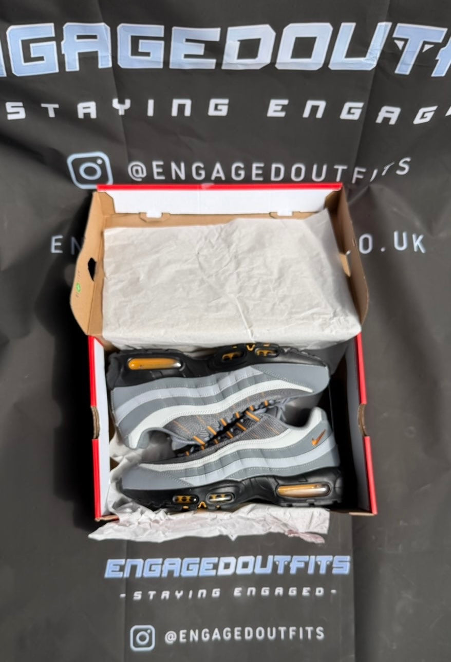 Nike Air Max 95 wolf Grey Orange Trainers UK 9 Men’s Shoes