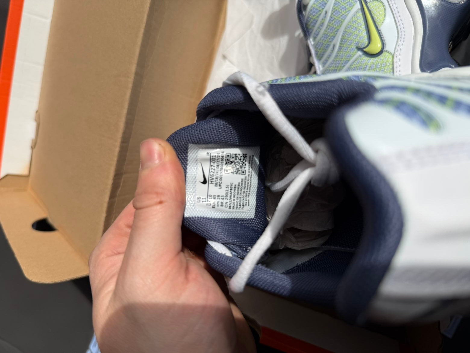 Nike Air Max Plus TN Pebble Grey Lime UK 10