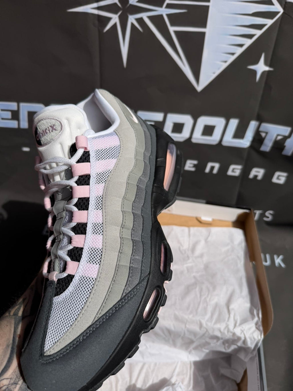 Nike Air Max 95 Pink Foam UK 9