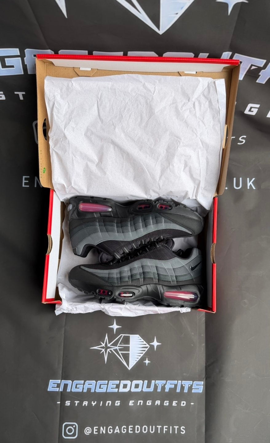 Nike Air Max 95 Black Red UK 9