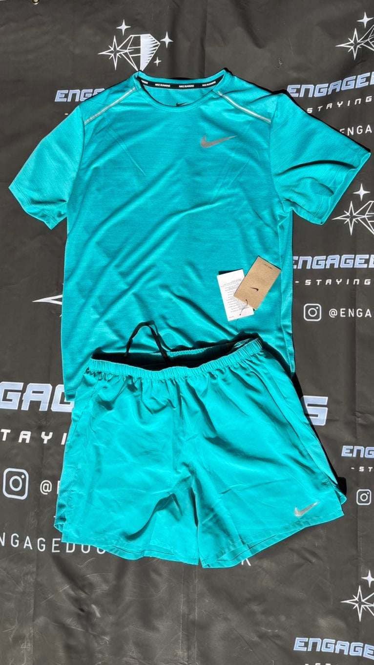 Nike Dri-FIT Miller Running Set Dusty Cactus – Medium – Brand New With Tags