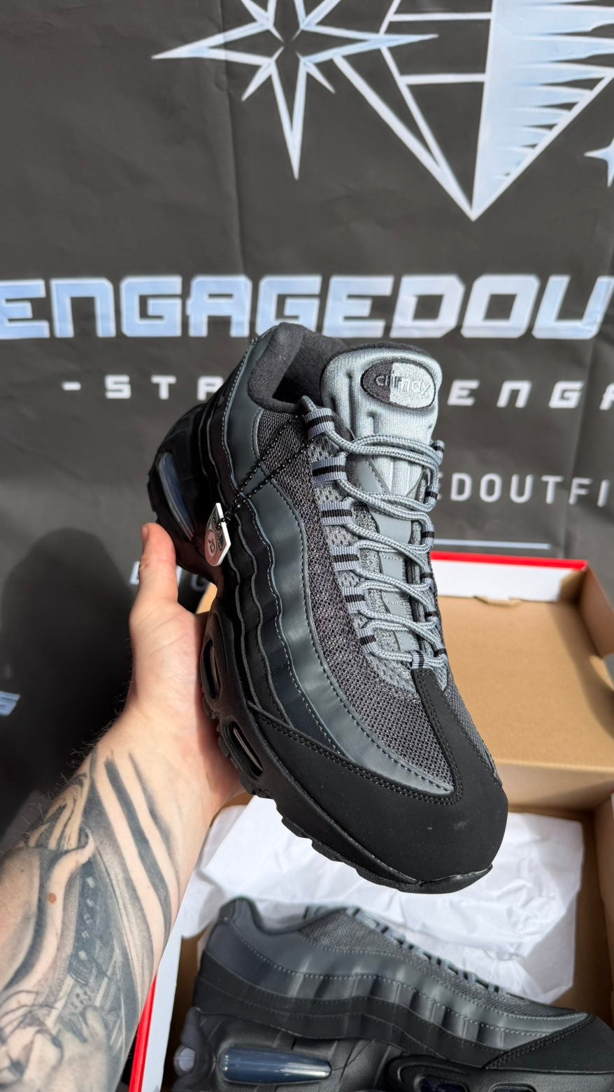 Nike Air Max 95 Triple Black UK 9