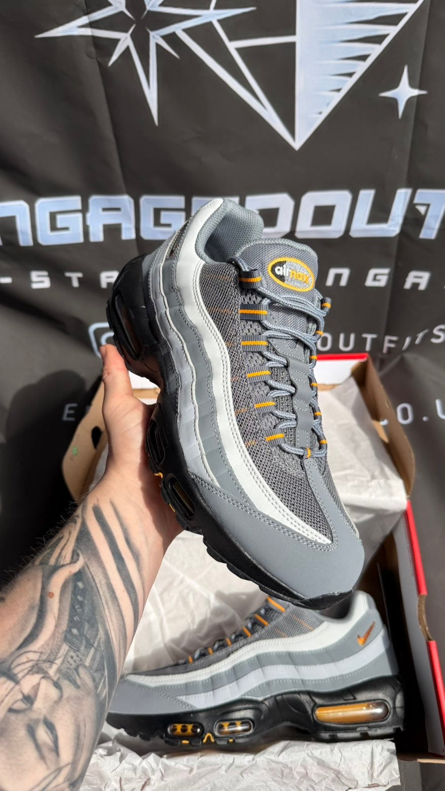 Nike Air Max 95 wolf Grey Orange Trainers UK 9 Men’s Shoes